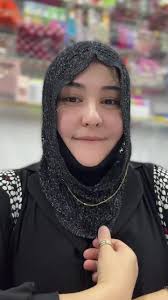 Гўзалларим капюшенли бони рўмолларимизни хар хил вариантлари бор сотувда.  Нархи 25$