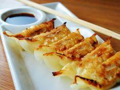 Veritables Raviolis Japonais De A A Z Gyoza Recette Recettes De Cuisine Recette Recette Asiatique