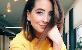 The vlogger blamed for declining teenage literacy. Youtube Entrepreneur Zoe Sugg Renews Contract With Talent Firm Gleam Futures Tubefilter
