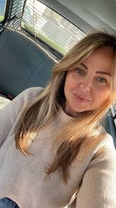 Reactions to a humorous political image