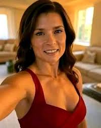 Hi my name is Christina aka chrissy I hope that maybe I can spark a  friendship and maybe find my forever women wife best friend I'm loving  caring kind I tell it