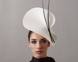 Elegant White and black fascinator, white wedding hat,White Royal Ascot  hat, Races women's hats, Kentucky derby hat black,White cocktail hat
