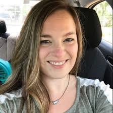 Niki Sutton's Instagram, Twitter & Facebook