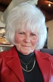 Jane Ogle's Instagram, Twitter & Facebook