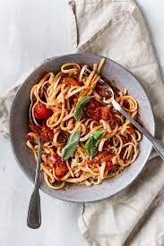 Badass Spicy Arrabiata Linguine Recipe Yummy Pasta Recipes Linguine Recipes