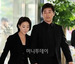 그 결혼 제가 할게요 작가 갈치구이 총편수 총 39화 데드 엔딩을 피하기 위해 언니 레일란 대신 불면증 황제에게 가게 된 '릴리안 맥켈리온' 51. ì´í˜¼ ì „ë…¸ë¯¼ ê¹€ë³´ì—° ë‹¤ì‹œ ë§Œë‚œë‹¤ ë¨¸ë‹ˆs
