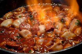 Ragout D Encornets Chorizo Flambes Au Brandy L Eau A La Bouche Recettes De Cuisine Cuisine Poisson Encornet