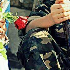Pin By عاشقه الحشد On العراق Army Couple Pictures Army Pics Army Couple Photography