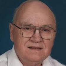 Doris Moreau's Instagram, Twitter & Facebook