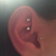 Rook With White Gold And Cz Curved Barbell Bodyelectrictattoo Barbell Bodyelectrictattoo Curved C Earings Piercings Cute Ear Piercings Tragus Piercings