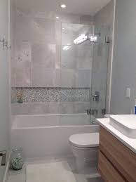 Pin By Caroline On Dream Home In 2020 Bathrooms Remodel Bathroom Tub Shower Bathroom Tub Shower Combo