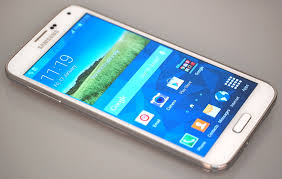 Does not include sim card, manual, or headset. Samsung Galaxy S5 Review Ephotozine