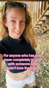 Ashley Keifer's Instagram, Twitter & Facebook