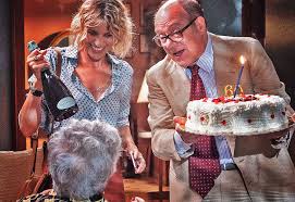 Il professor umberto gastaldi (carlo verdone) guida una formidabile équipe medica composta dalla strumentista lucia santilli (anna foglietta), dall'anestesista amedeo lasalandra (rocco papaleo) e dal suo assistente corrado pezzella (max tortora). 6wuyeswzkre3hm