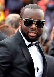 Maître gims reciting qur'an with his beautiful voice brings so much peace to my heart. Maitre Gims Wikipedia