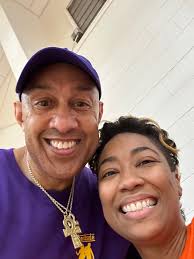 I love watching this lady dance… I really do think it's the smile