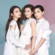 S.H.E的歷年專輯與介紹- KKBOX