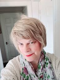 Hi everyone. My names Paula.im 60 yrs old.i have 2 grown up sons.i also  have ME fibromyalgia had this 21 years.im 3 years divorced from a Domestic  violence marriage.im slowly starting to