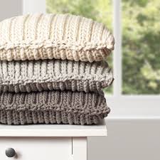 Yasam Alaninizi Yenileyecek Dekoratif Urunler Icin Kartopu Home Dekor Simdi Hobium Da Kartopu Home Dekor Ile Dekoratif Y Orgu Dekoratif Yastiklar Yastiklar