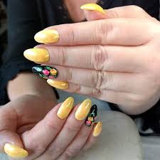 From dark yellow to neon yellow, see beautiful acrylic manicures here. 50 Gorgeous Yellow Acrylic Nails To Spice Up Your Fashion In 2021