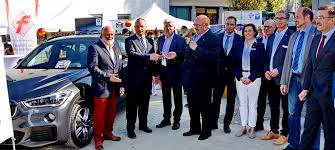 Leben und beruf spruck wurde als sohn eines malermeisters geboren. Bmw Schulungsfahrzeug Fur Btz Lahn Dill