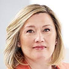 Ann Holtz's Instagram, Twitter & Facebook