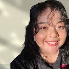 Crystal Acuna's Instagram, Twitter & Facebook