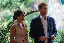 Meghan and harry were previously positioned nearer the top of the page, just below prince william sky news' royal correspondent rhiannon mills said harry, 36, and meghan, 39, chose to give their. Royal News Herzogin Meghan Prinz Harry Nachster Dampfer Brigitte De
