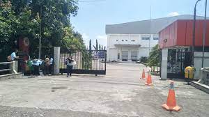 Of uncategorized, puskesmas plumbon cirebo. Pabrik Rokok Apache Phk Ratusan Karyawan Wartabromo