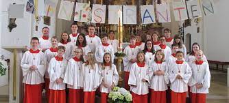 An christi himmelfahrt feiert die kirche die rückkehr von jesus, dem sohn gottes, in den himmel. Christi Himmelfahrt Der Tag Der Ministranten St Joseph Tutzing