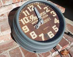 A 21" Brubaker neon clock. Indian motorcycles, Old Brubaker clock