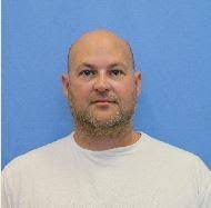 UPDATE** ‪Great news! Ronald Clayton was arrested this morning 10/10 in  Enumclaw thanks to good old fashioned police work by DOC & Marshals, with  help at the scene by Enumclaw PD. Clayton‬