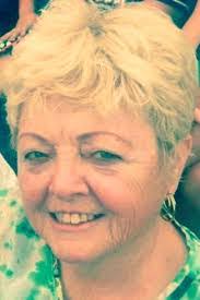 Nina Leslie's Instagram, Twitter & Facebook