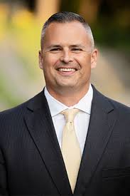 Investigator Dan Myers