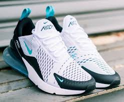 Find the perfect baskets nike stock photos and editorial news pictures from getty images. Basket Nike Air Max 270 Big Air Max 93 Menthol Homme 1 Red Nike Shoes All Red Nike Shoes Red Nike Shoes Womens