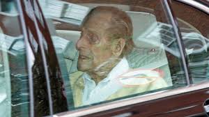 George tarafından duke of edinburgh yani edinburgh dükü olarak atandı. Bir Aydir Hastanede Tedavi Goren Prens Philip Taburcu Edildi