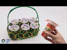 Umat katolik di sana membuat pohon terang yang terbuat dari jagung setelah beberapa tahun terakhir mengkreasikan pohon terang dari pisang, sabut kelapa. 14 Ide Plastik Kreatif Daur Ulang Botol Plastik