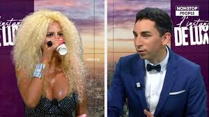 Un physique de bimbo et un sourire enjôleur, mais qui cache la souffrance loana prend la pose : Loana Battue Afida Turner Reagit A La Publication De Ses Photos Choc Sur Instagram Exclu Video Video Dailymotion