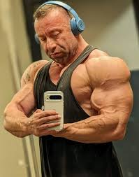 Vito Mele (@vito_mele_xi) • Threads, Say more