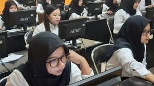 Sebelumnya pemerintah memastikan membuka kembali pendaftaran cpns 2021. Ini Penjelasan Menpan Rb Soal Cpns 2020 Kemungkinan Ditiadakan Warta Kota