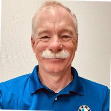 Here's another look back at BMW history. I remember the Sun 2013 I used  getting pushed into the dumpster. I have one picture of it. I was working 