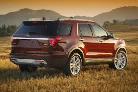 2015 Vs 2016 Ford Explorer Whats The Difference Autotrader