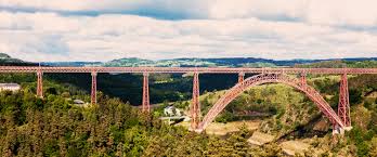 Gîtes de france est l'inventeur et le leader du tourisme chez l'habitant par l'habitant depuis plus de 60 ans. Top 18 B B Et Chambres D Hotes Dans Le Cantal á… Reservation Immediate