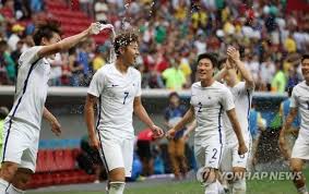 May 28, 2021 · 대한축구협회는 27일 북한이 월드컵 2차 예선 불참을 결정함에 따라 국제축구연맹(fifa)이 h조 순위 방식을 변경해 통보했다고 발표했다. Zip7y211g7zogm