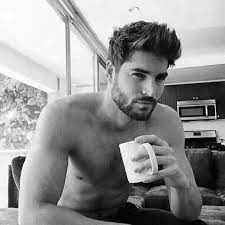 It is best for the formal look with well dress up. 40 Spiky Hairstyles For Men Bold And Classic Haircut Ideas