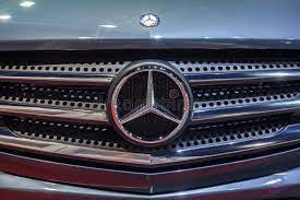 Mercedes, casting the great brendan gleeson and harry treadaway as hodges and brady respectively. Mercedes Benz Logo At Front Grill Of Air Stream Car Editorial Stock Image Image Of Grill Class 59981329