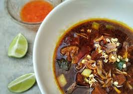 Tapi rawon terhitung sebagai yang paling klasik dan penampilannya yang unik ini sudah dikenal sejak abad ke 10! Cara Memasak Rawon Daging Yang Enak Resepenakbgt Com