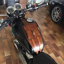 leder seite fahrradtasche fur cafe racer und scrambler cafe etsy カフェレーサー レザークラフト バイク