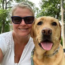 What is the best time to visit Versailles with kids