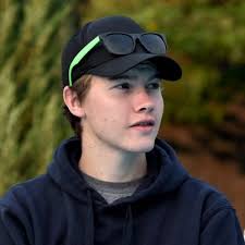 Grace Boucher (@graace_boucher)